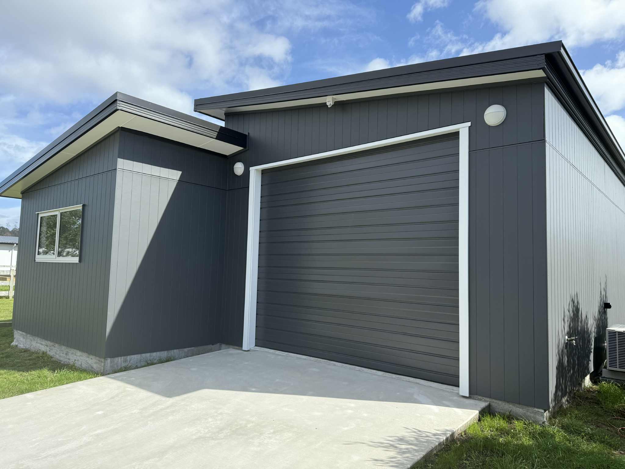 Garage Workshop 
